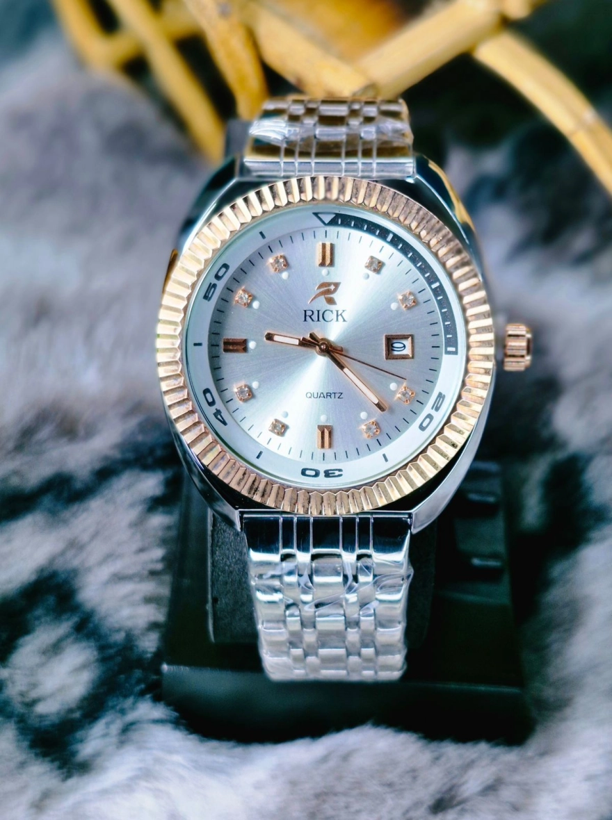 RICK Men’s Gold Chain Quartz Watch