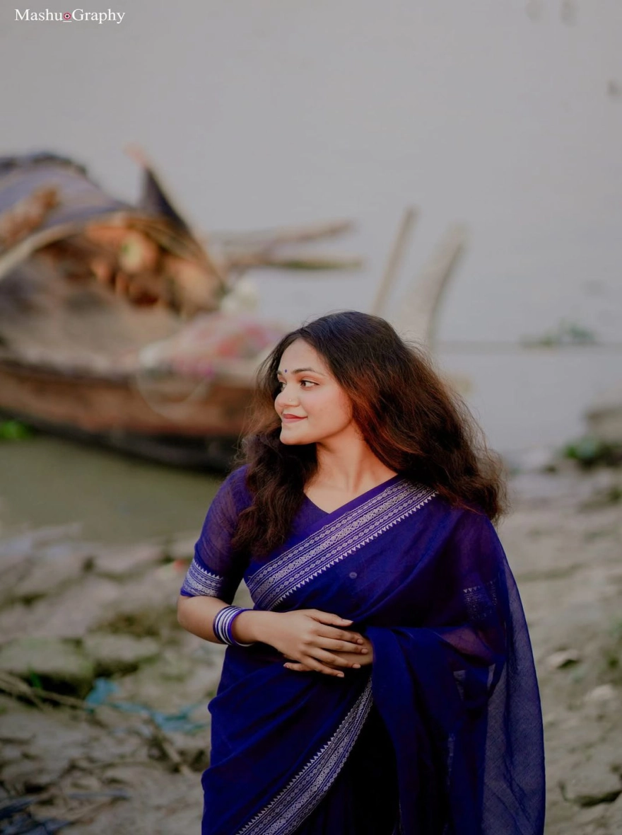 Women's Nilanjona Nakshi Pair Saree - Royal Blue & Silver Traditional Edition