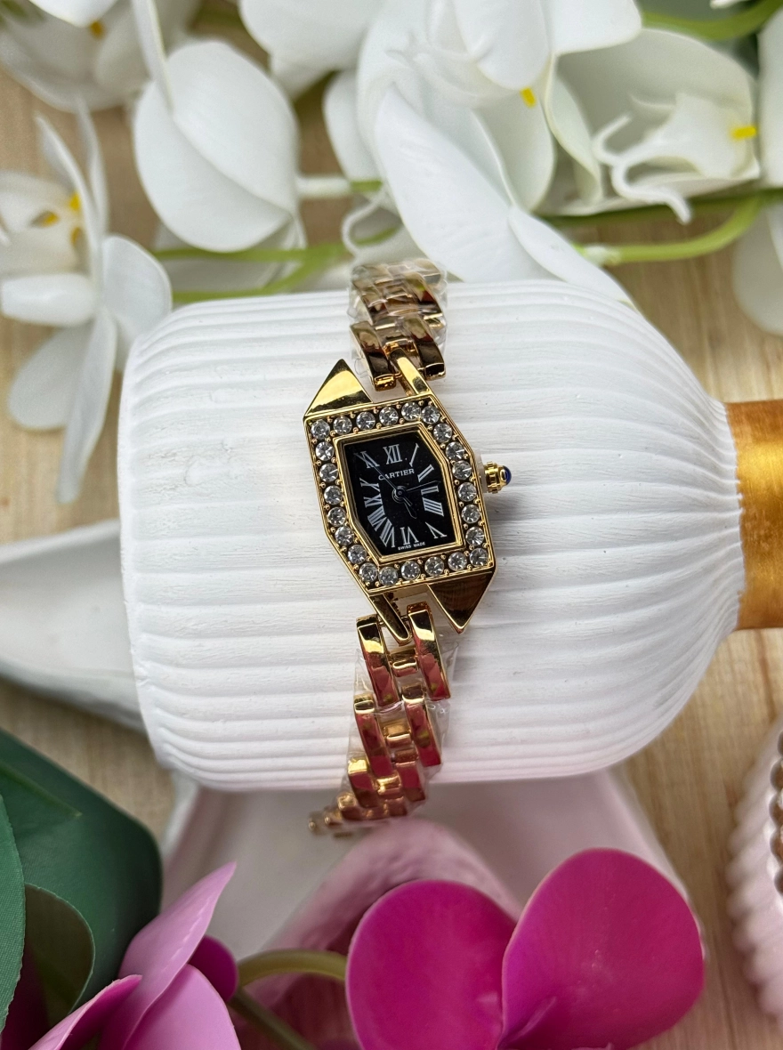 Cartier Tank Louis Cartier – Medium Model, 18K Rose Gold