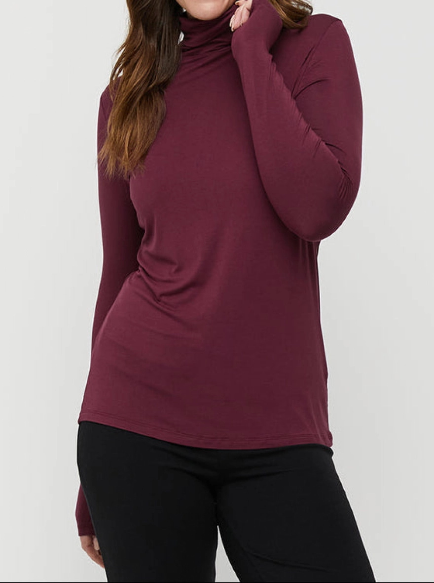 Women’s Maroon Turtle Neck Top – Elegant Winter High Neck