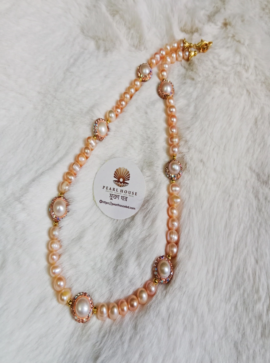Unique Design Pearl One Layer Necklace for Women 