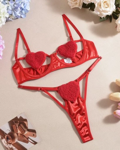 Heart Cut Out Intimate Set