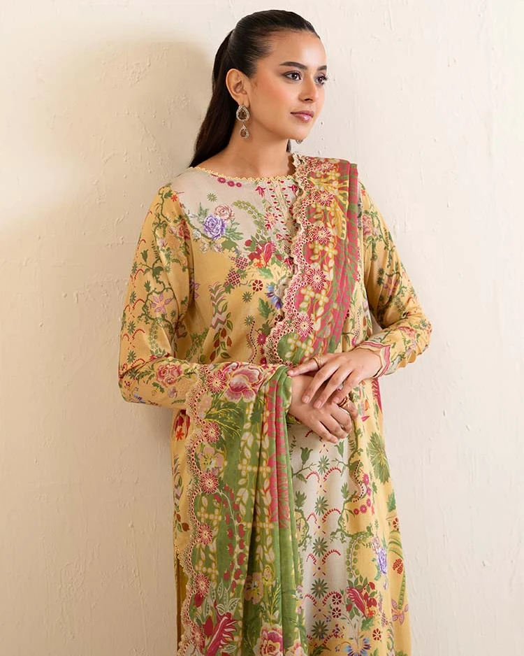 Pakistani Hania by Binaas Unstitched – Citrine Garden Grace