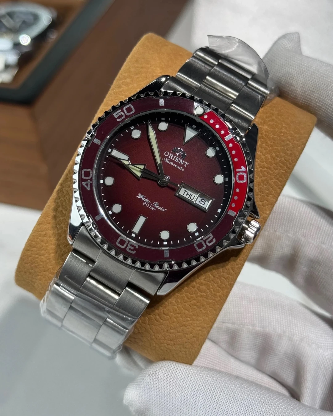 Orient Kamasu II Day Date