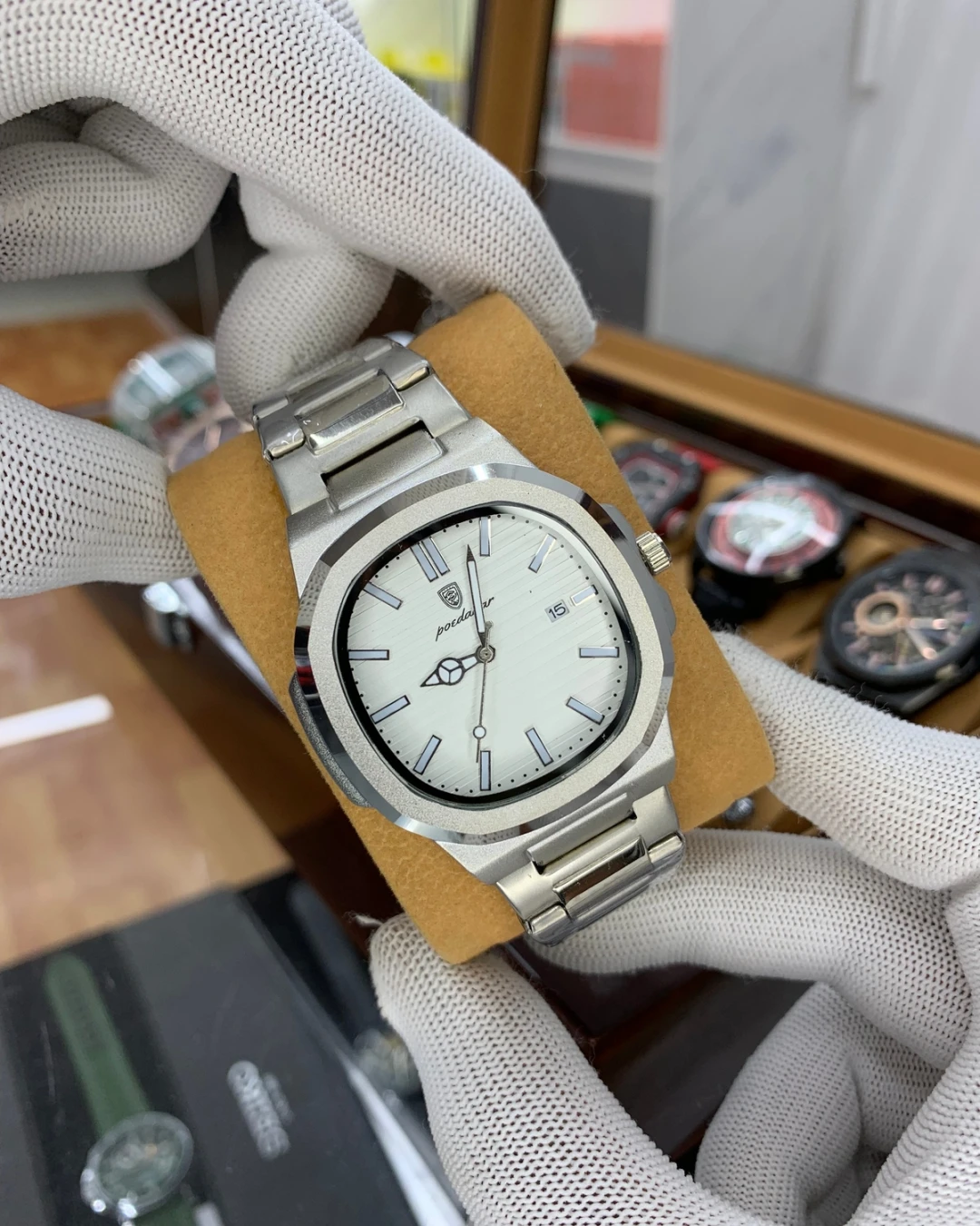 POEDAGAR 613 White