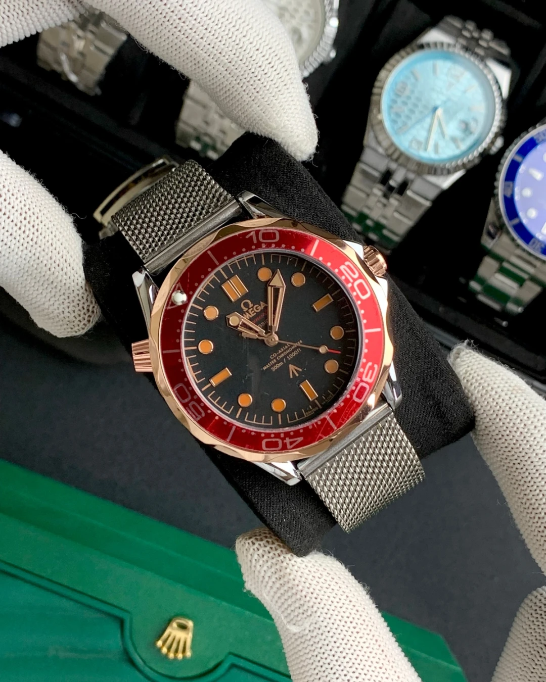 OMAGA 007 James Bond Edition RED
