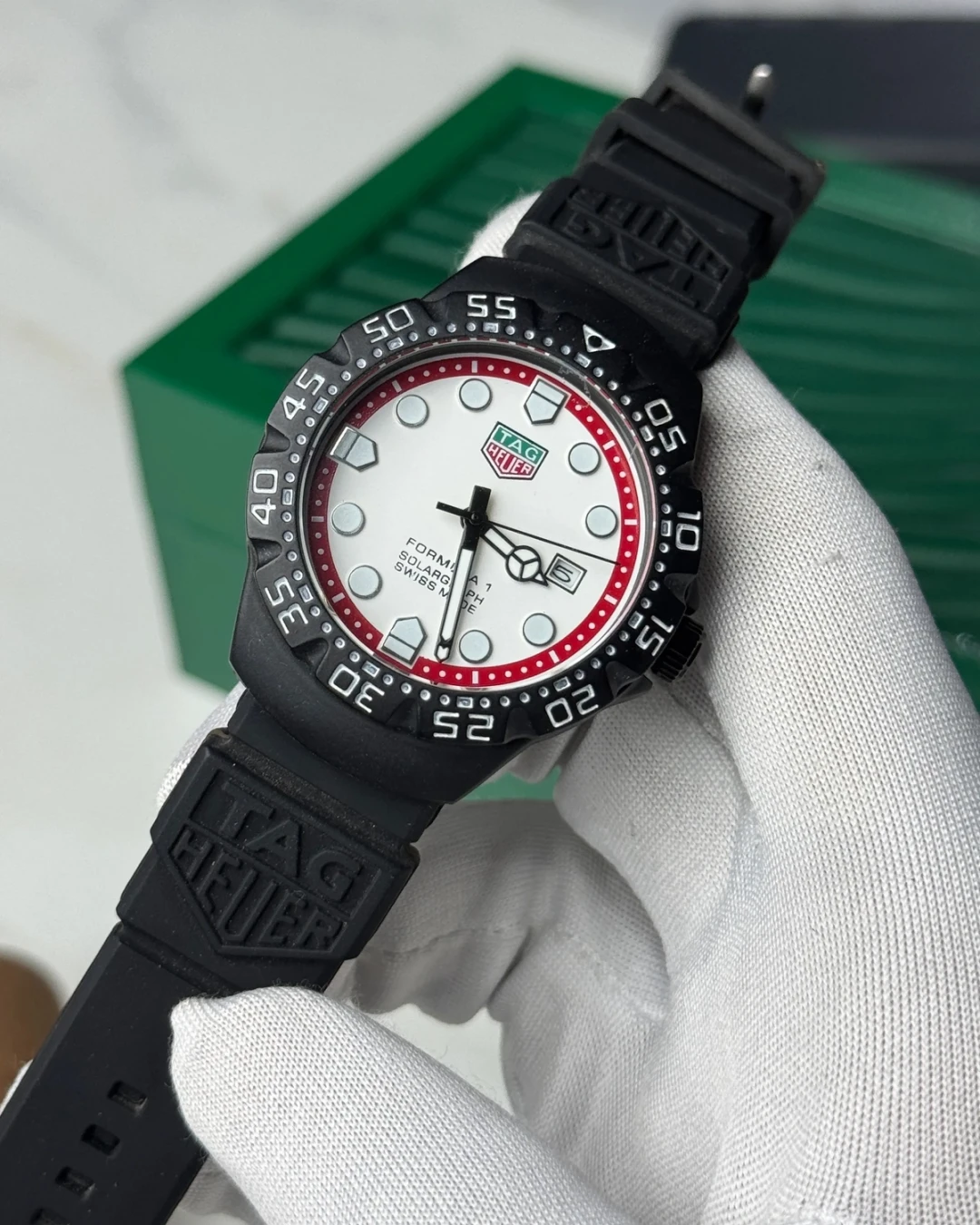 TAG Heuer Formula 1 Solargraph White Dial