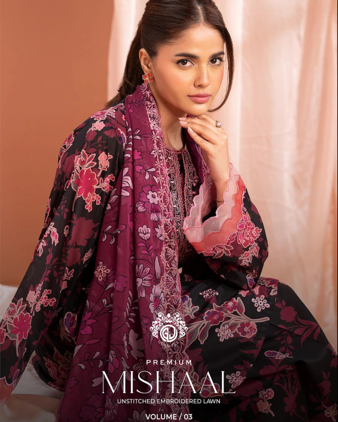 Pakistani Mishaal V3 Unstitched Three Piece Lawn -Black Floral