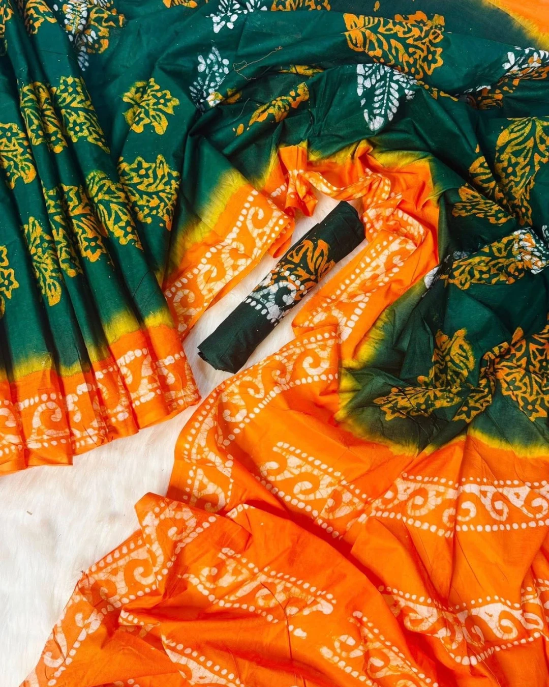Tangail Tat Cotton Batik Print Saree-2