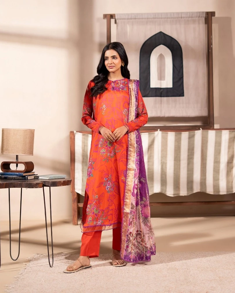 Rust Poetry Luxury Printed Lawn Three-Piece Suit