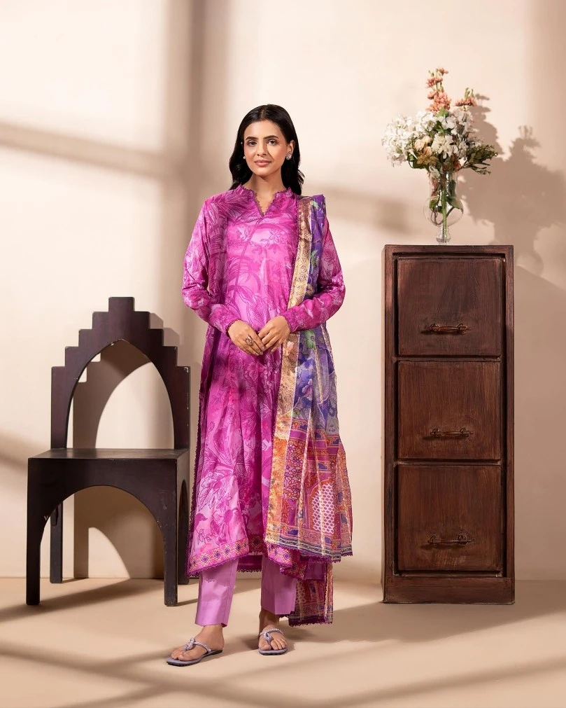 Blossom Orchid Luxury Printed Lawn Three-Piece Suit