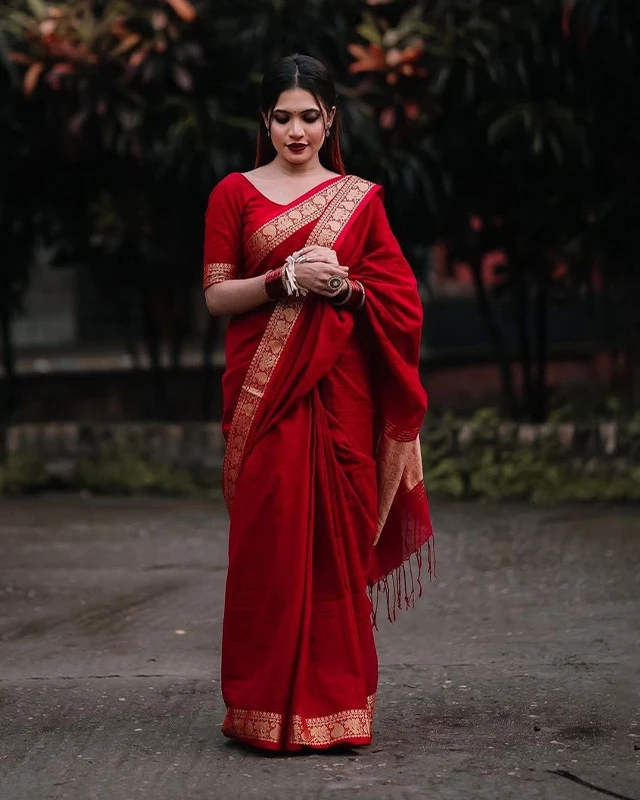Royal Folkloric Nakshi Semi-Silk Saree