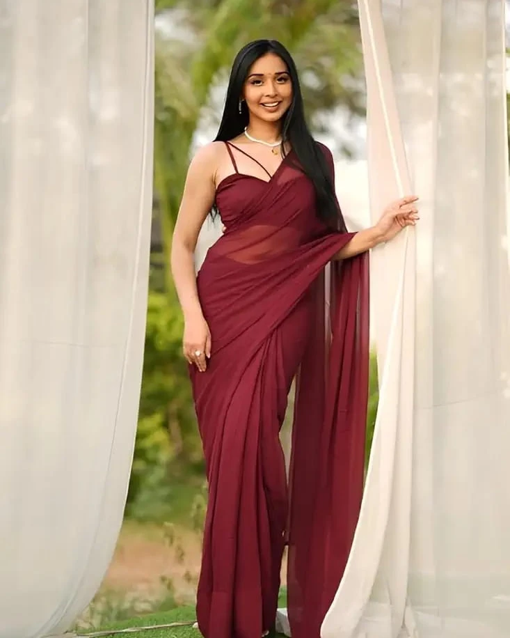 Pure Georgette Marun Plain Saree For Women