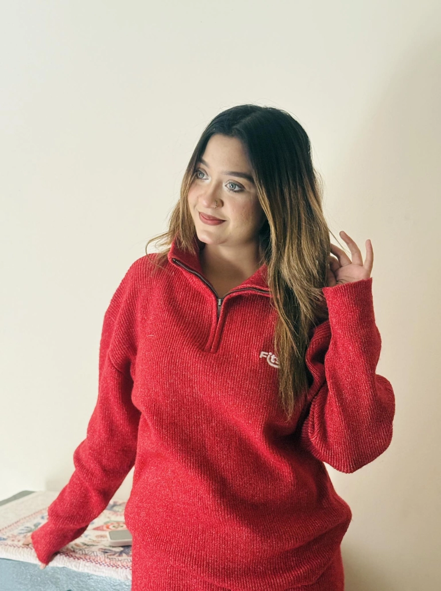 Luxurious Knit Two-Piece Loungewear Set - Deep Red