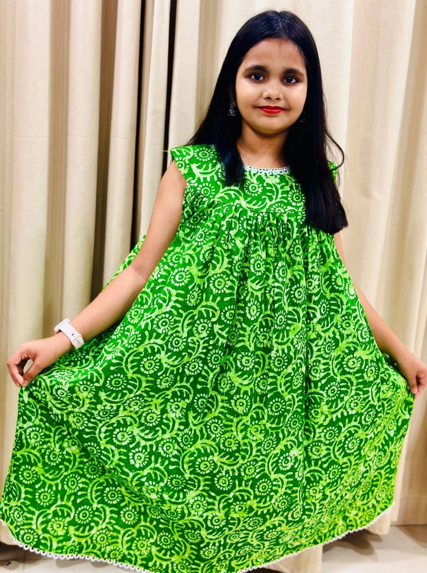 Multi-Color Tie-Dye Sleeveless Kids' Frock