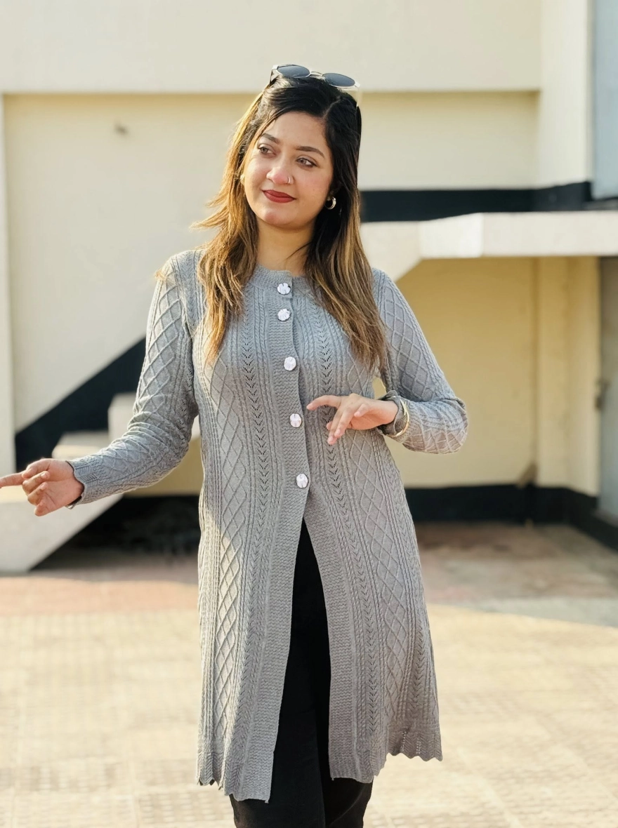 The Elegant Diamond-Texture Longline Cardigan