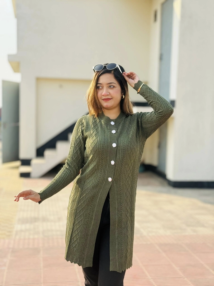 The Elegant Diamond-Texture Longline Cardigan