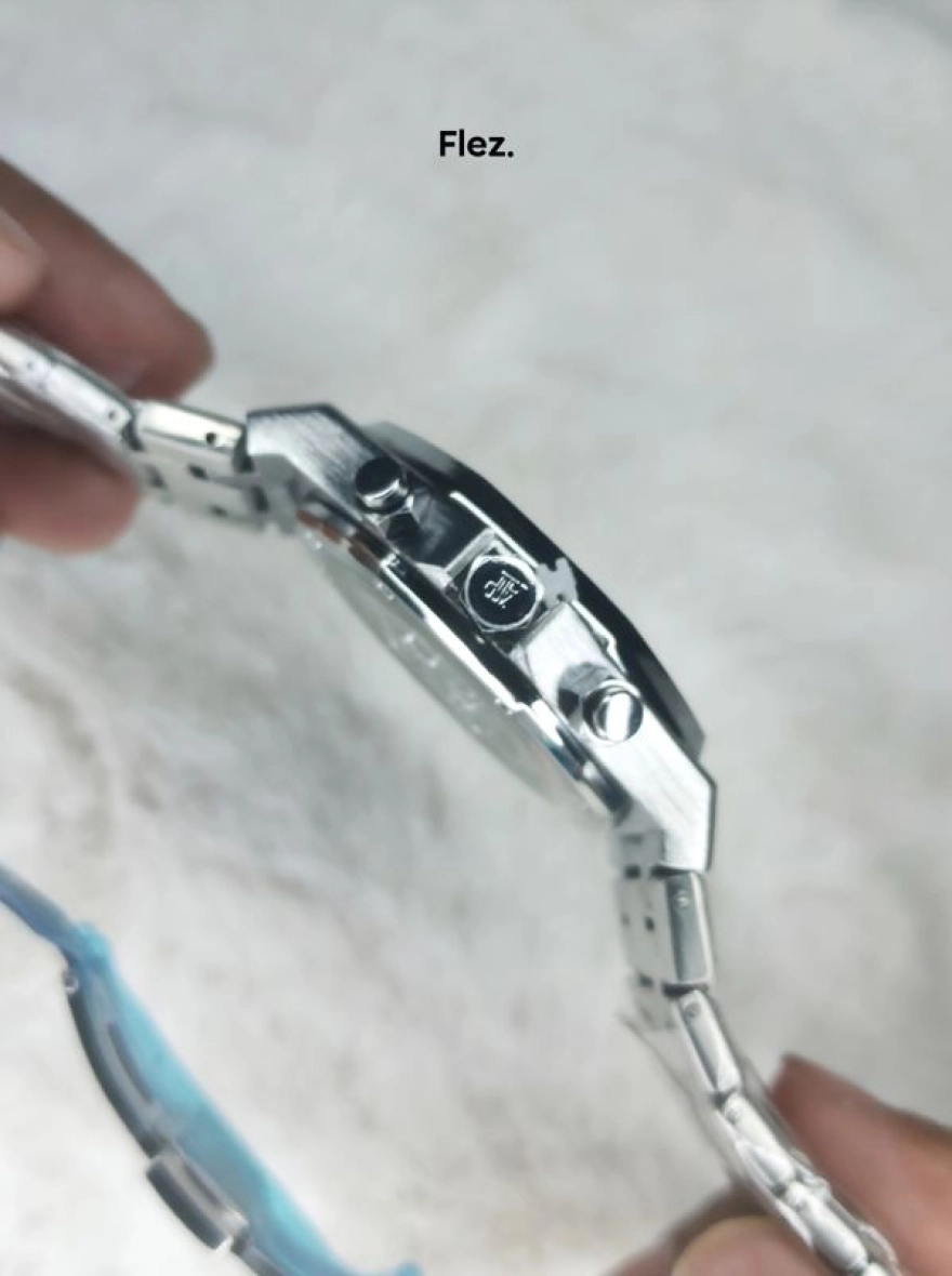 AUDEMARS PIGUET [royal oak Chronograph]