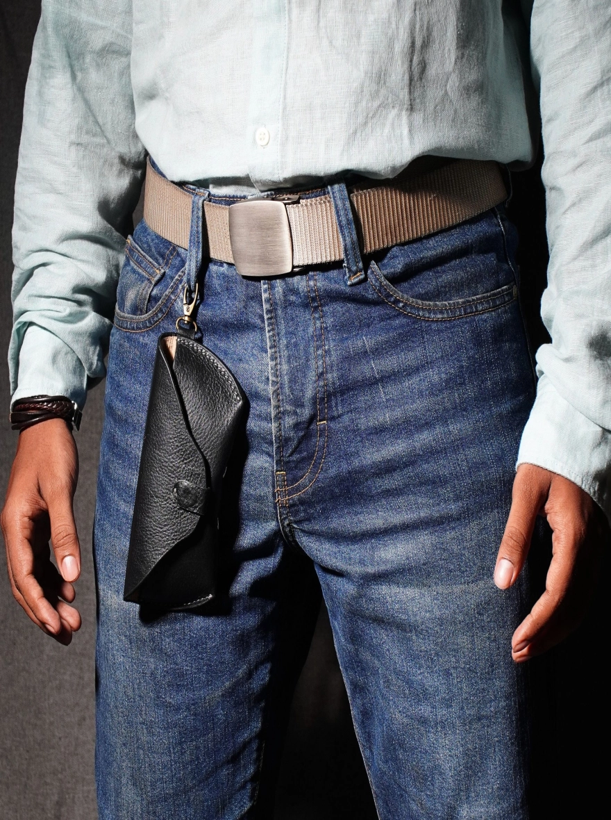 Noir – Sunglasses Case