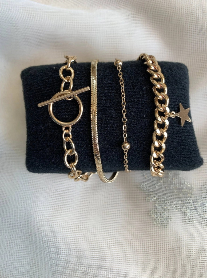 Celestial Gold 4-Piece Mixed Chain Bracelet Set