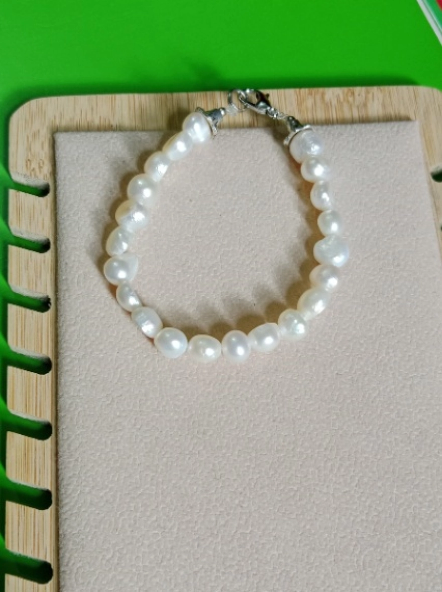 Pearl Adjustable Bracelet for women