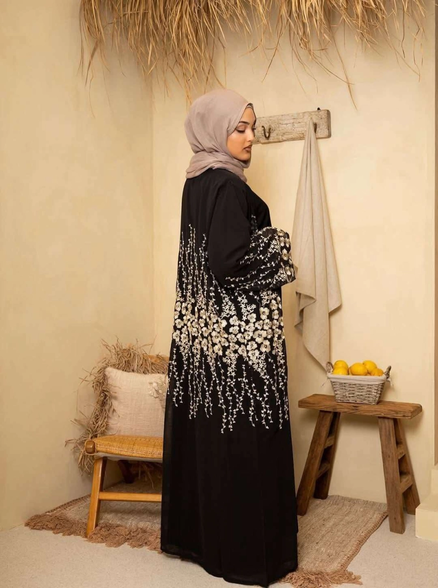 Abaya In Zuhoor
