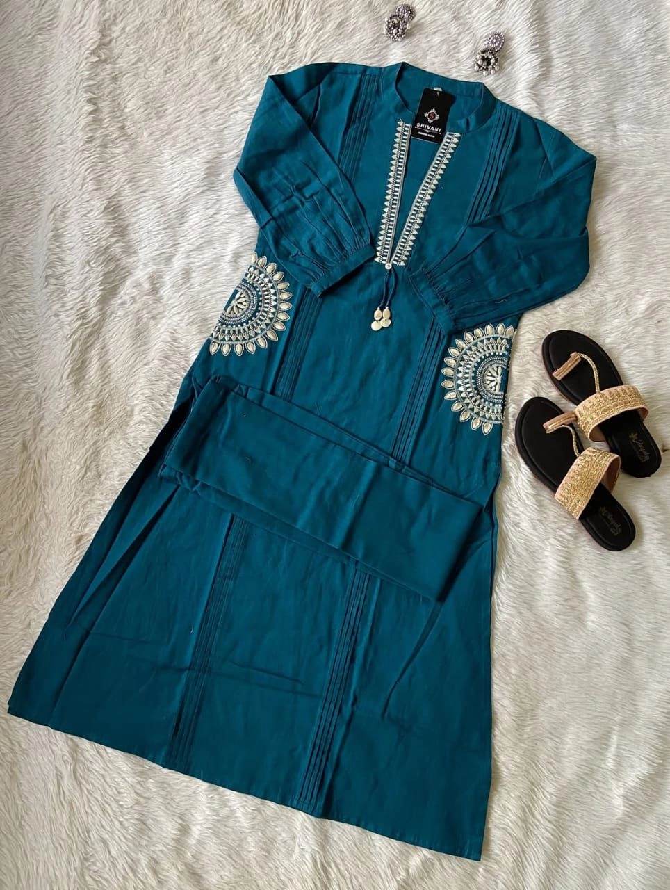 Kurti Set DIgital Embroydery 