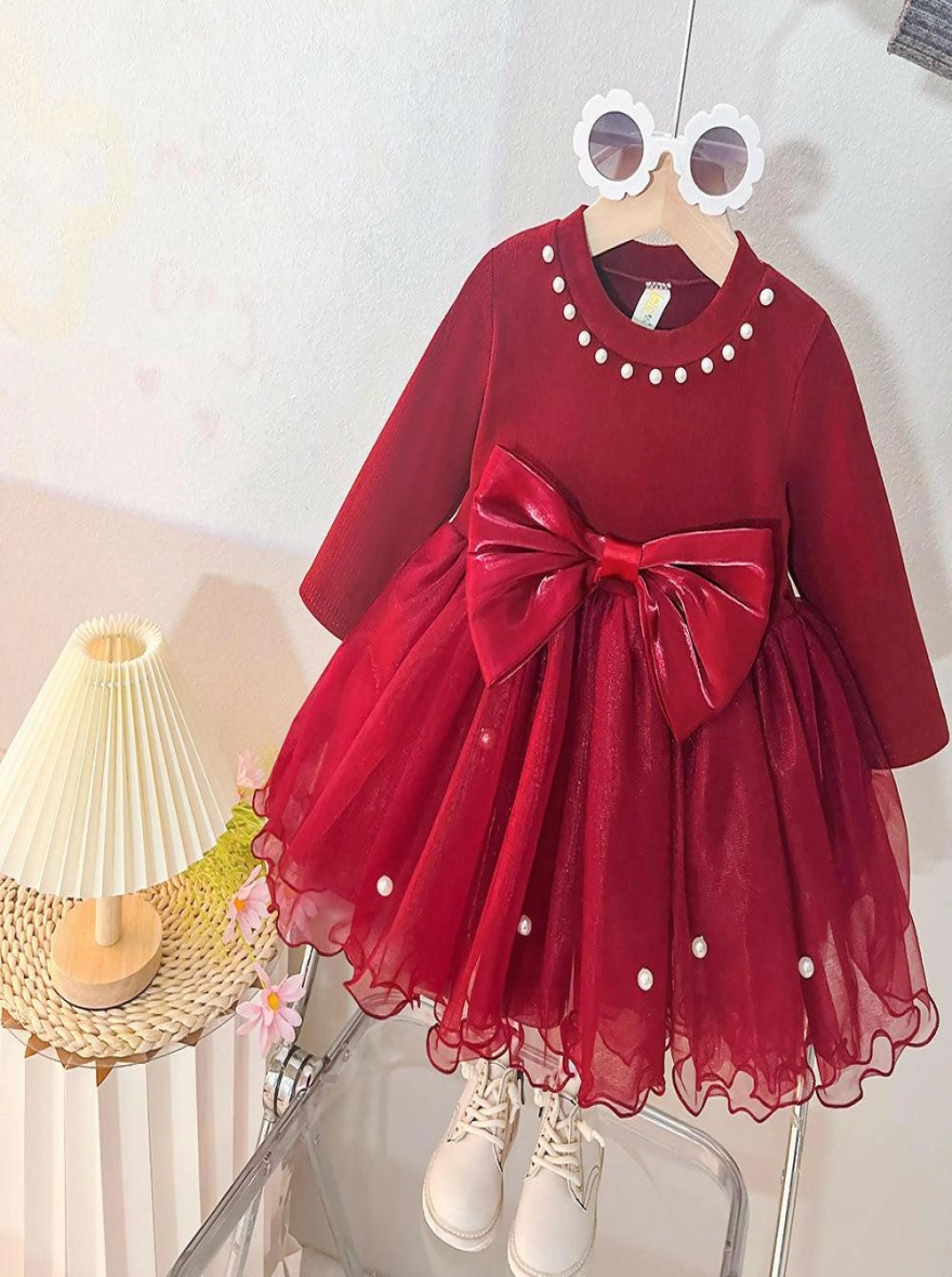 Imported Long Sleeve Round Neck Pearls Red Frock - China