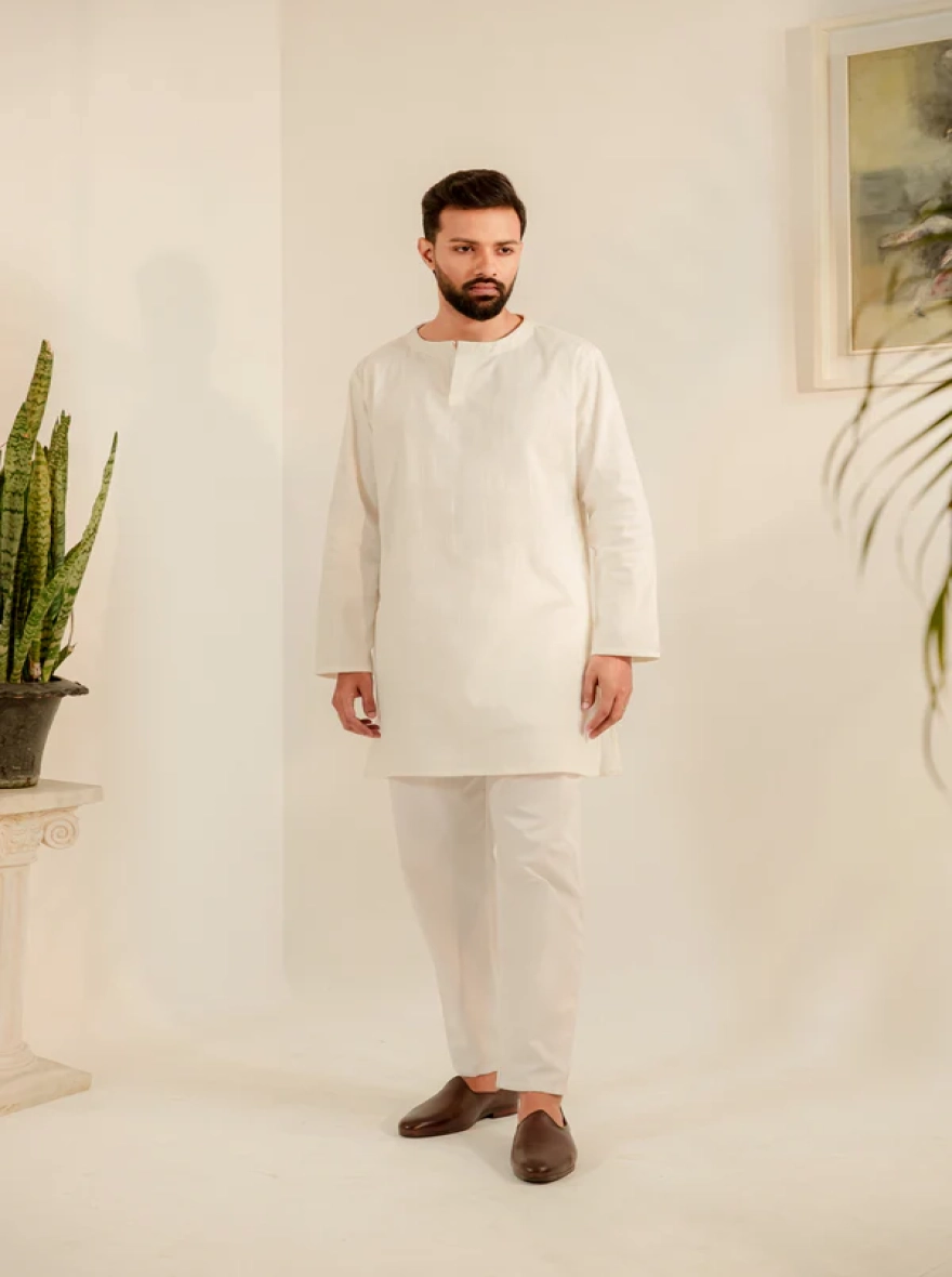 Kiyaan Khaadi Panjabi – White