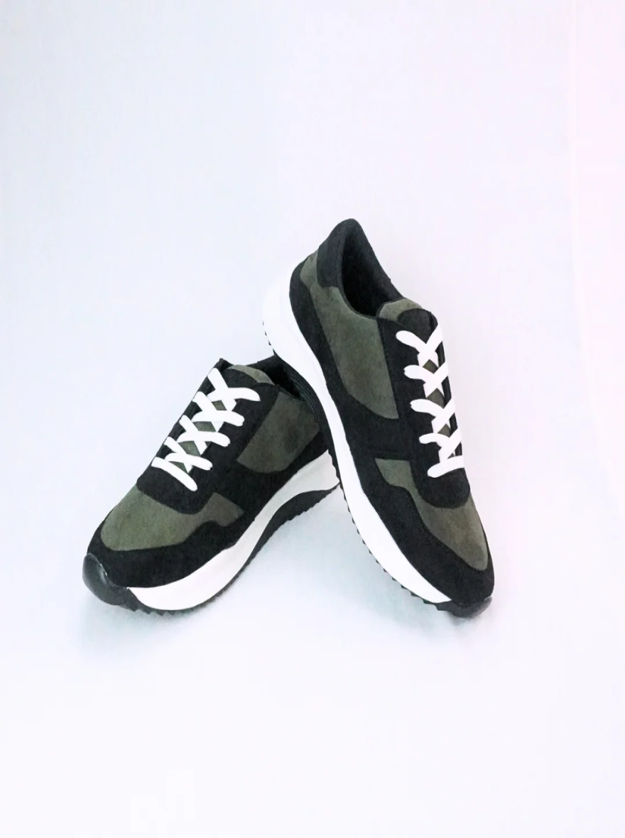 Zuqo Men's Sneaker : Urban - Olive Black