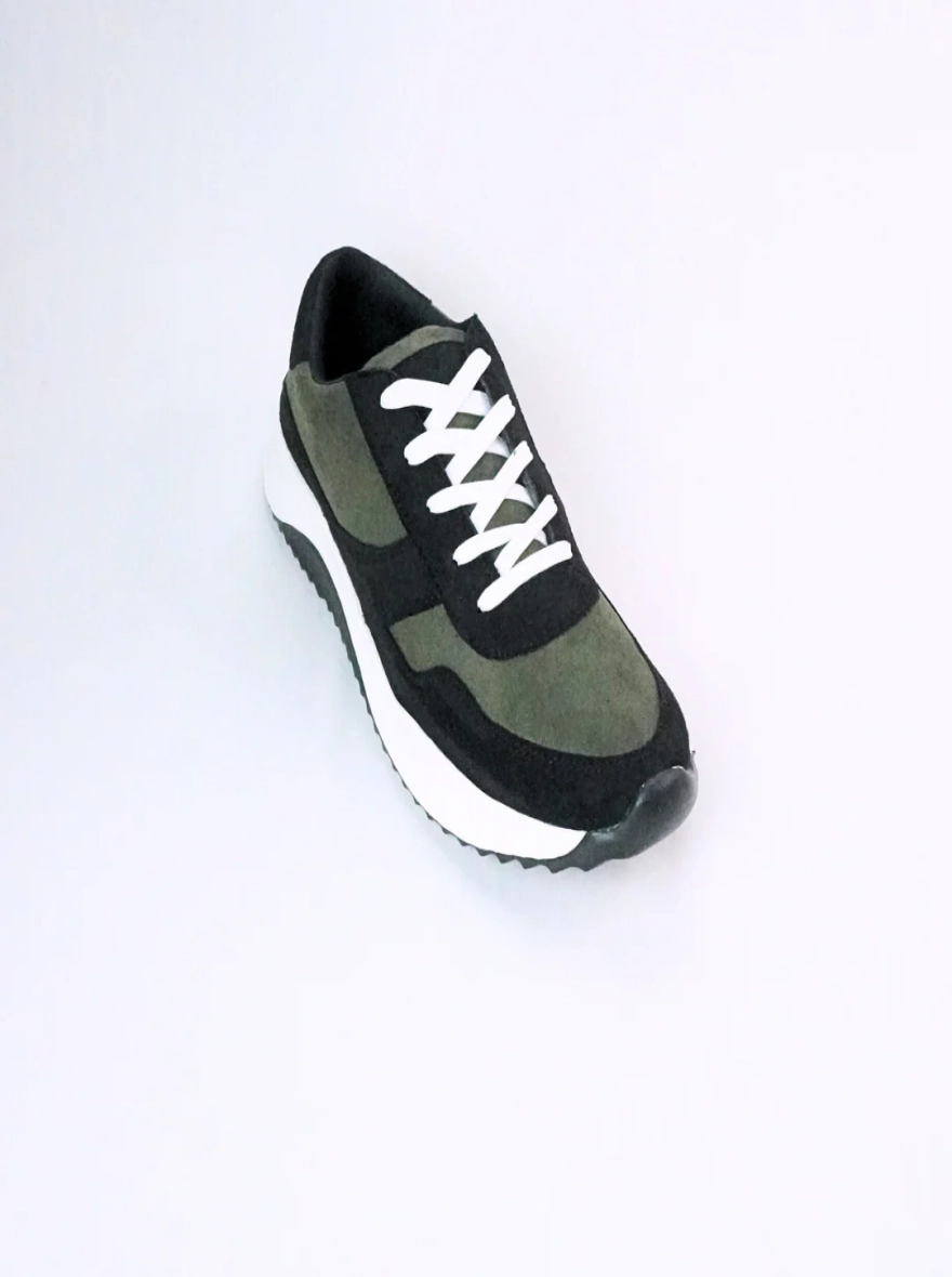 Zuqo Men's Sneaker : Urban - Olive Black