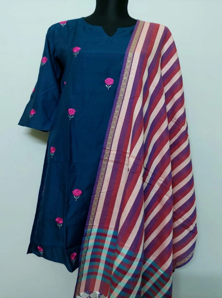 Midnight Teal Floral Embroidered Kurti with Striped Dupatta Set