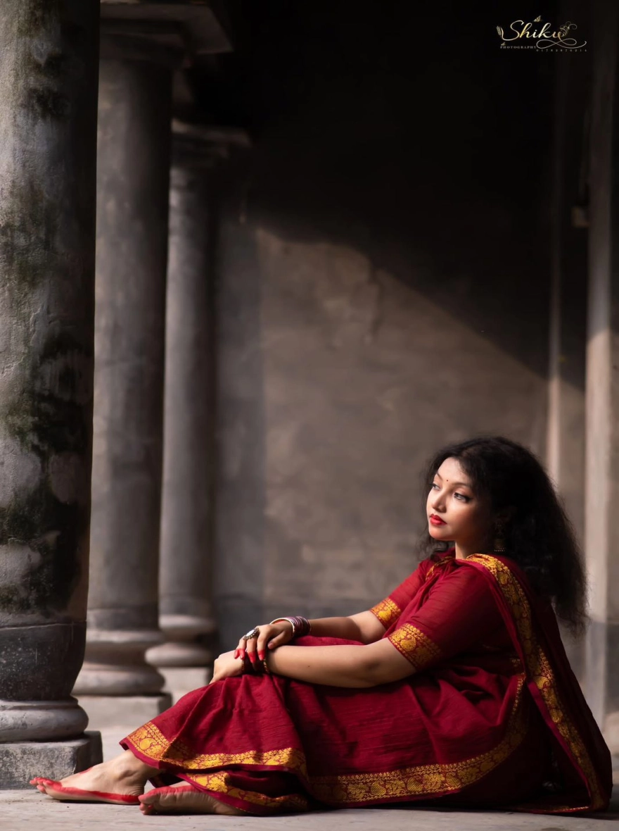 Women's Elegant Maroon Katha Stitching Saree - Half Silk 12 Haat