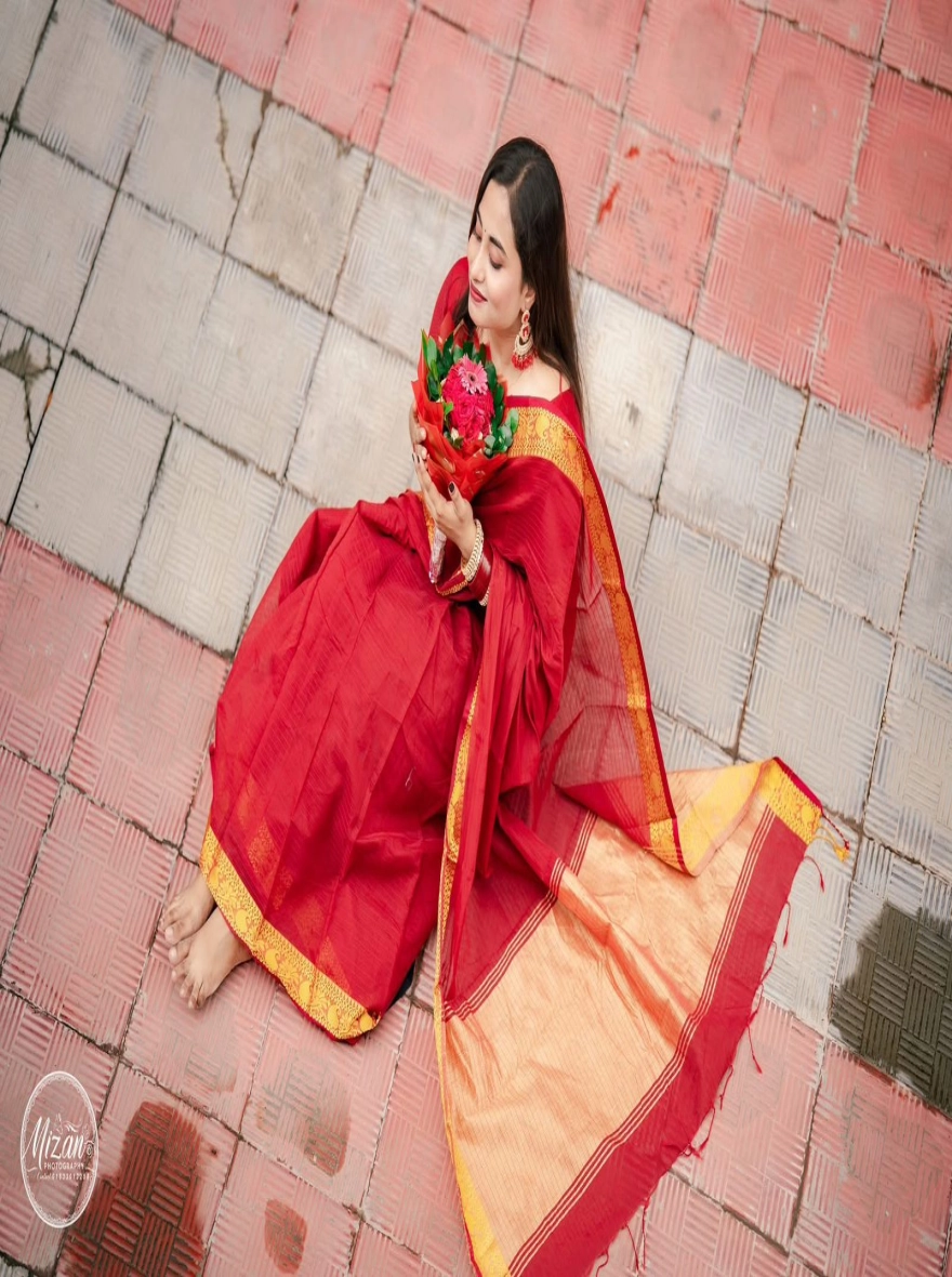 Women's Exclusive HalfSilk Nakshi Saree – Elegant Maroon & Heritage Gold