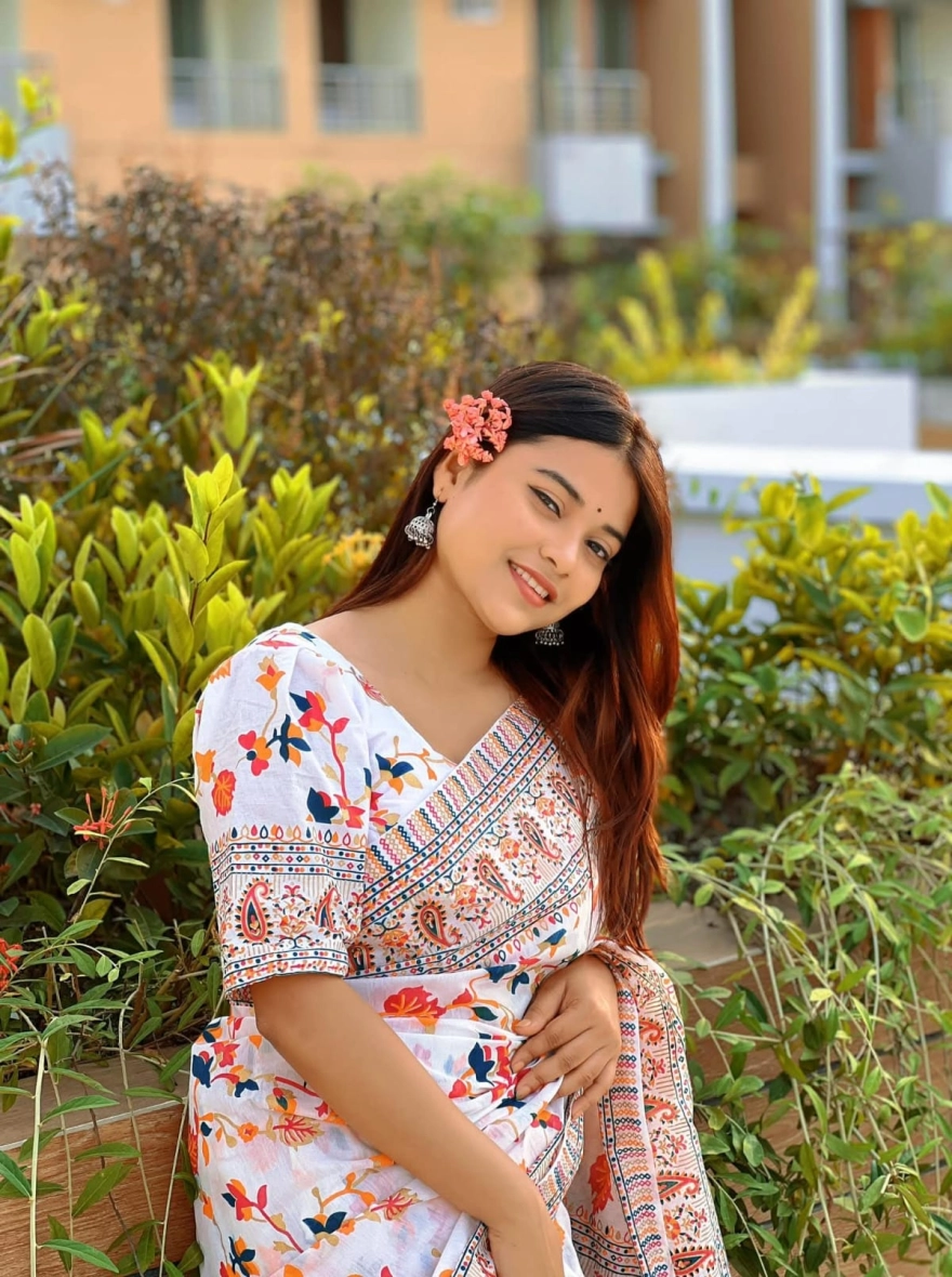 Women's Tangail Tat Trendy Afsan Print Saree – Vibrant Multi-Color Floral Edition