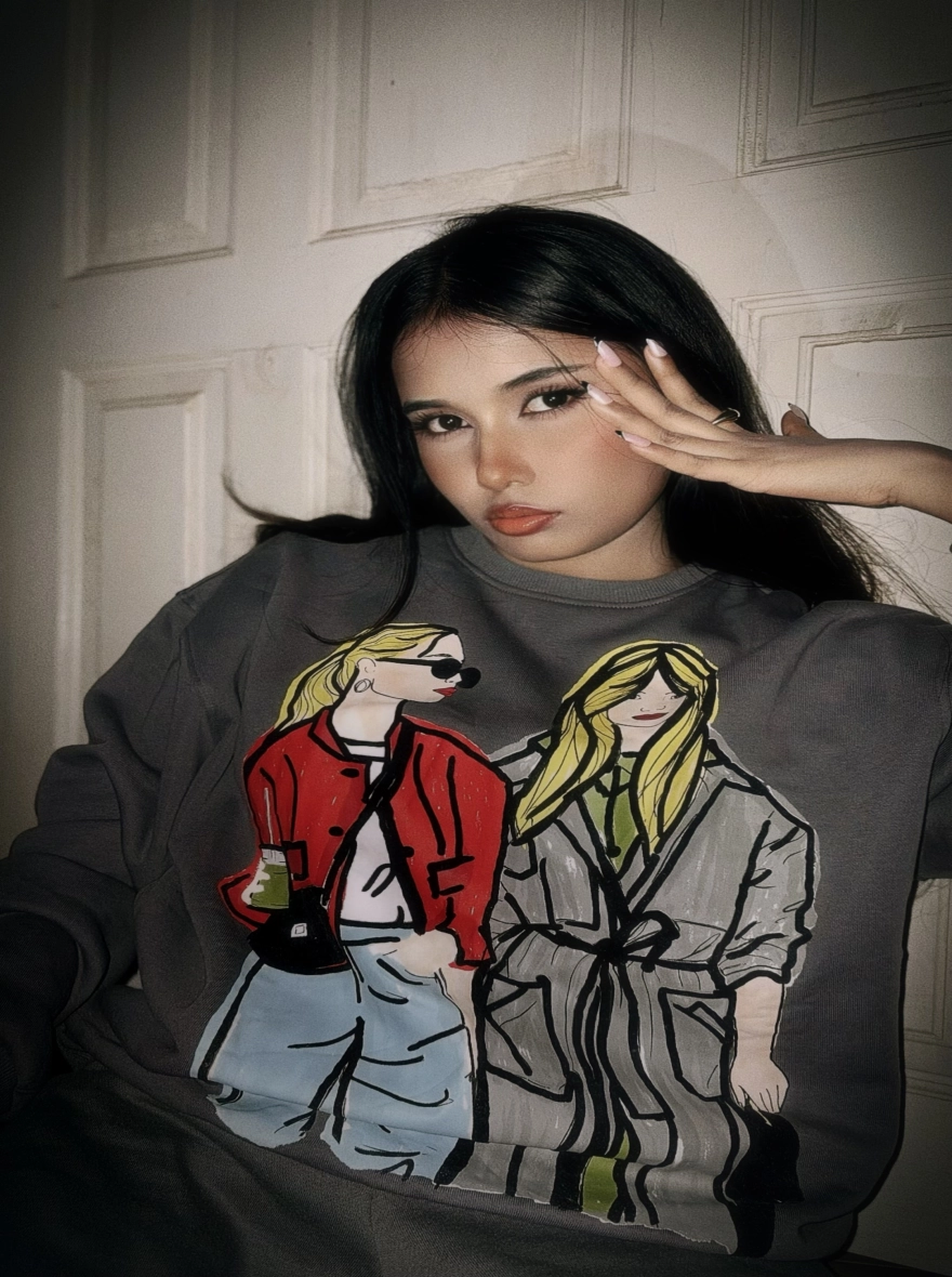 Women's Two Girls Oversized Graphic Sweatshirt