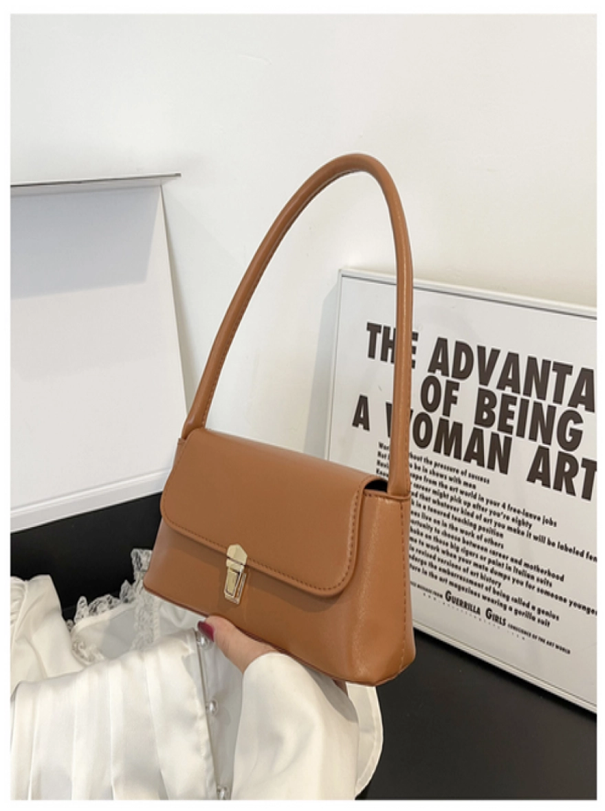 Liora Minimalist Shoulder Bag – Soft Curve Edition