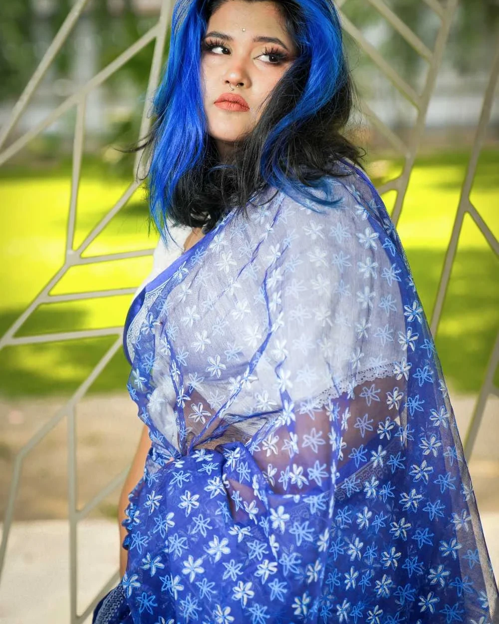 Blue Flower blossom Saree