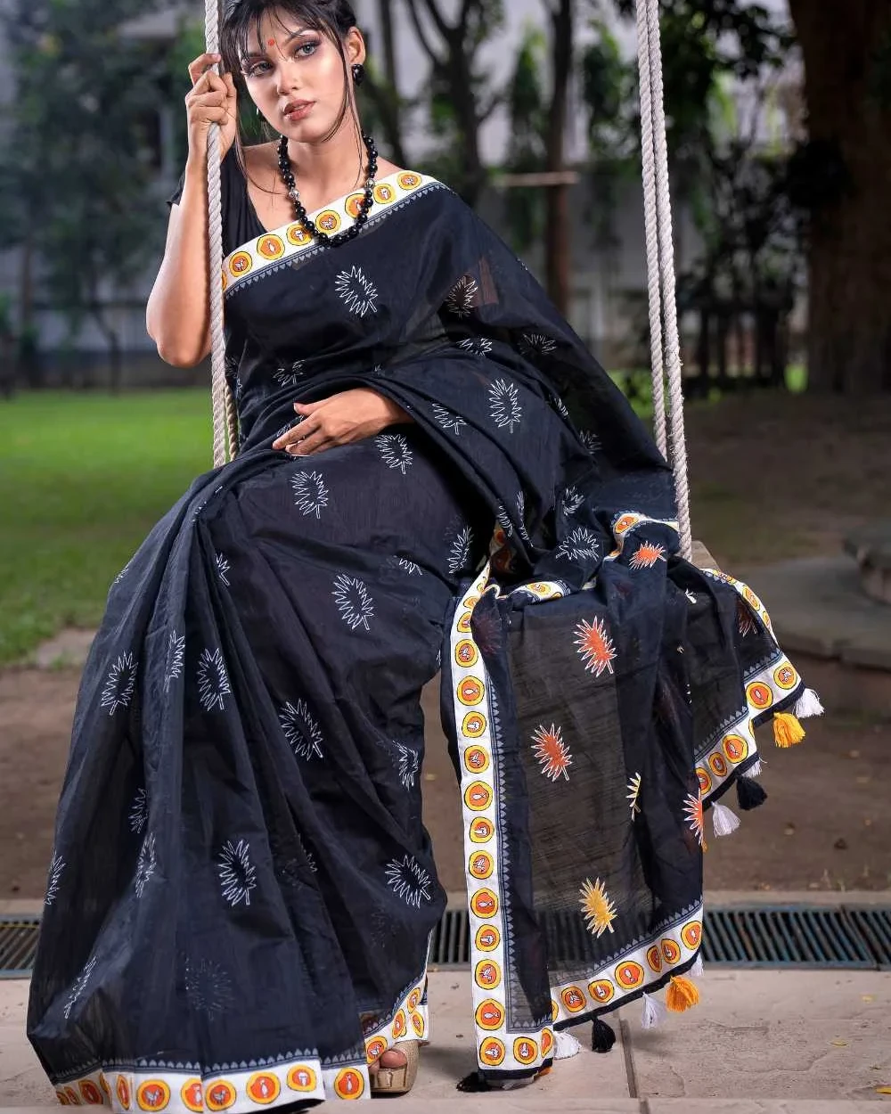 Black Winter Leaf Saree