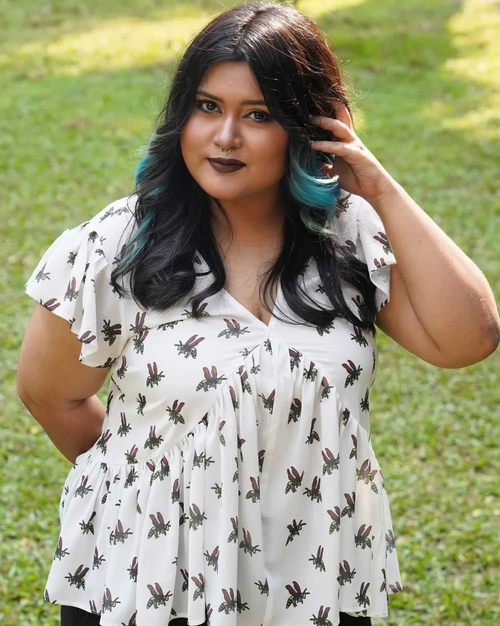 Busy Bees Short Tops
