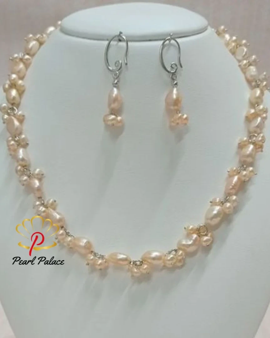 "Meadow Bloom" Pink Freshwater Pearl Necklace Set.