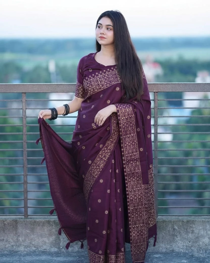 Royal Plum Blossom Saree