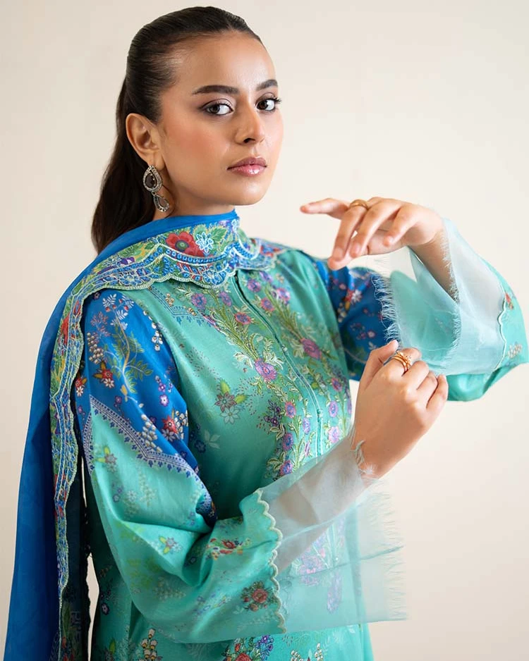 Pakistani Hania by Binaas Unstitched – Turquoise Ocean Breeze