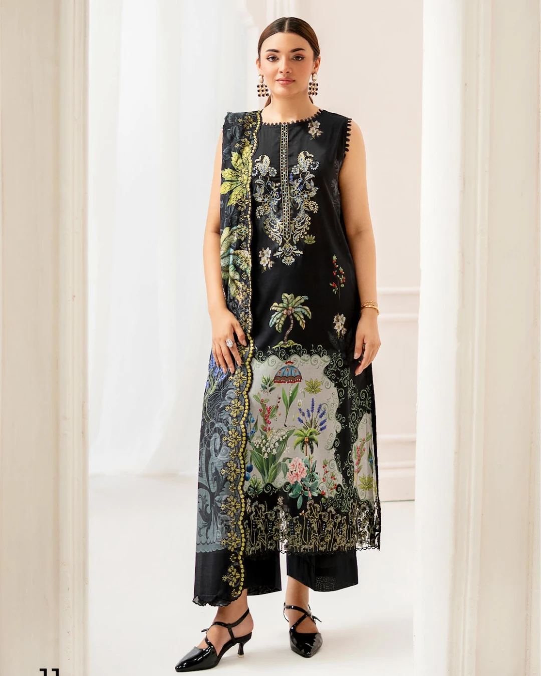 Pakistani Mahajal Vol. 16 by Gull Jee Unstitched – Ebony Oasis Ring Edition