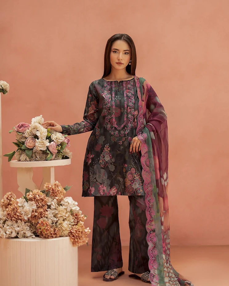 Pakistani Ziva by Gull Jee Unstitched – Azure Botanical Edition