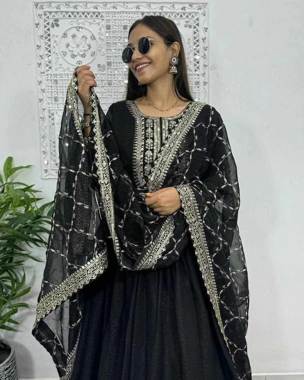 Onyx Shimmer Embroidery Gown Set