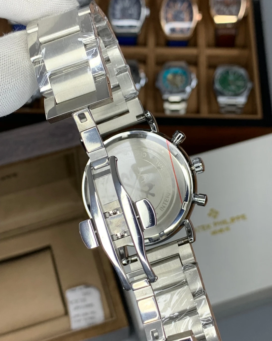 PATEK PHILIPPE Active Chronograph White Dial
