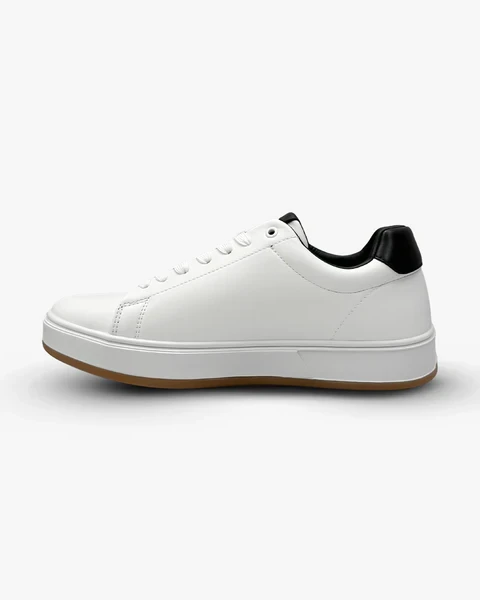 Bowling Titan Sneakers White