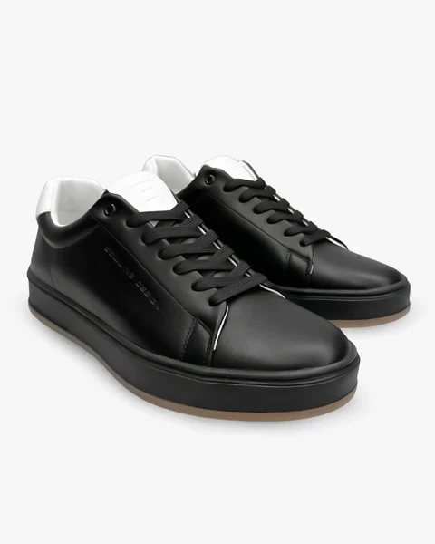 Bowling Titan Sneakers Black