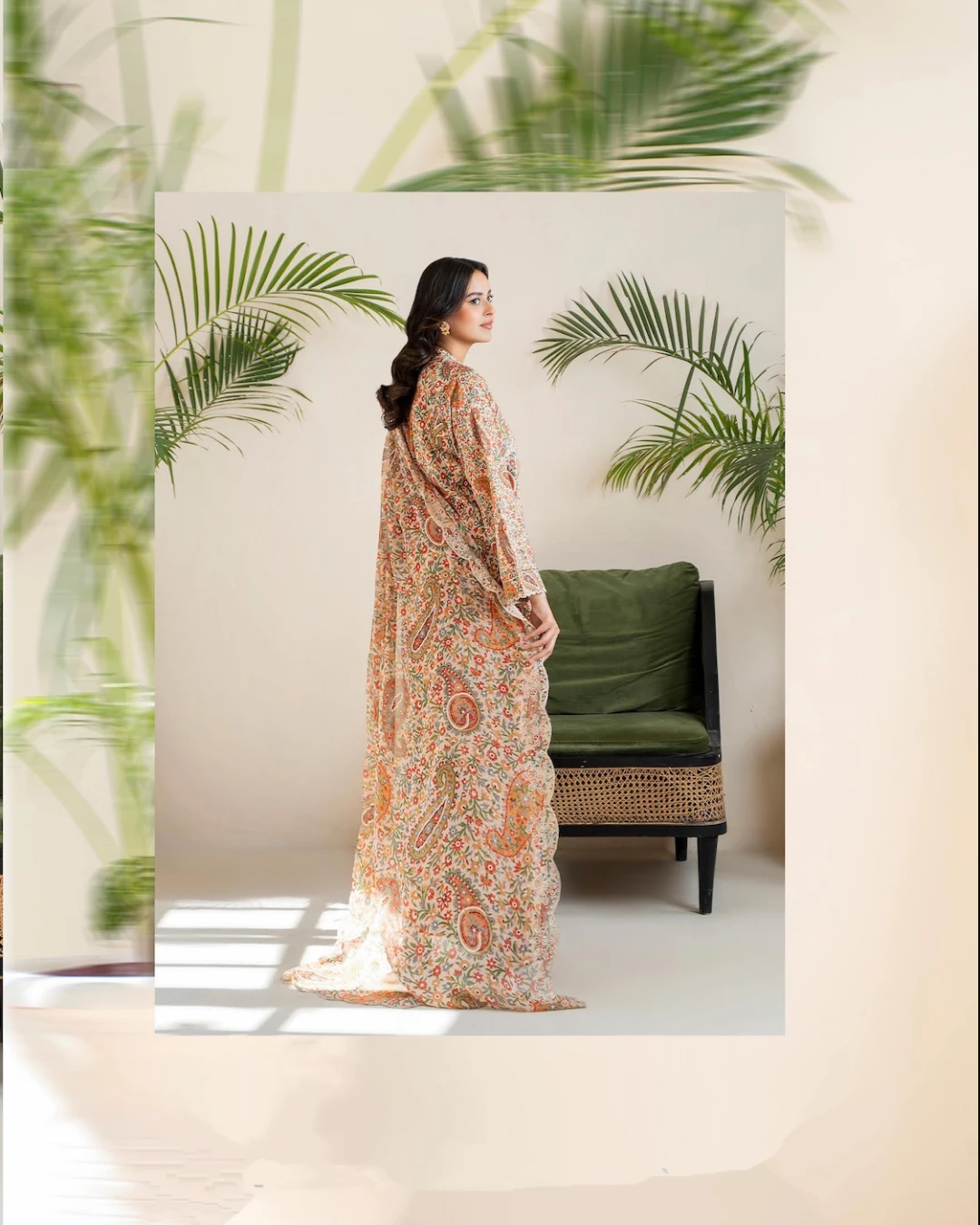 Pakistani Ziva Gull Jee Embroidered Unstitched 3 piece Lawn– Cream Hue